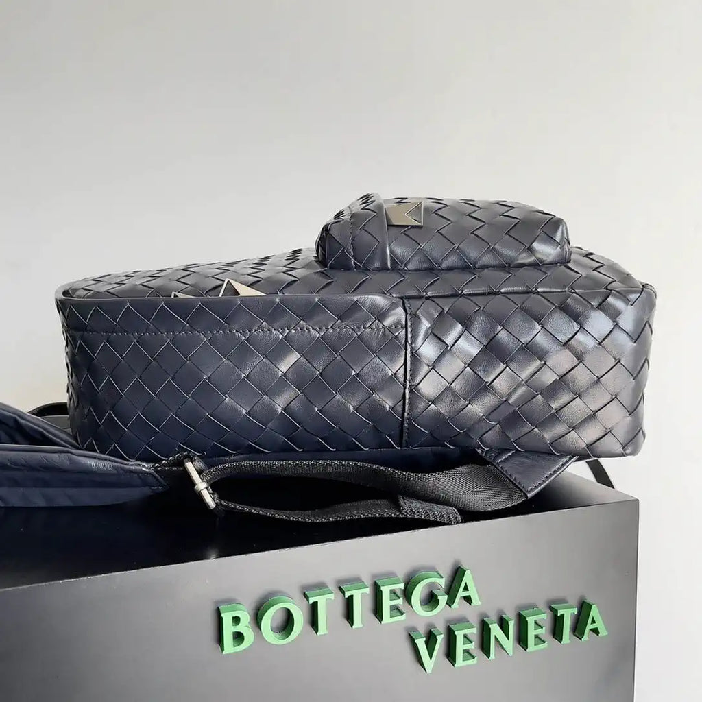 Bottega Veneta BV 828524 Small  Intrecciato Backpack BV99010