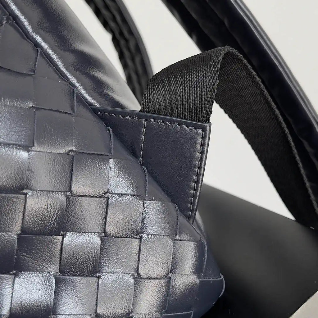 Bottega Veneta BV 828524 Small  Intrecciato Backpack BV99010