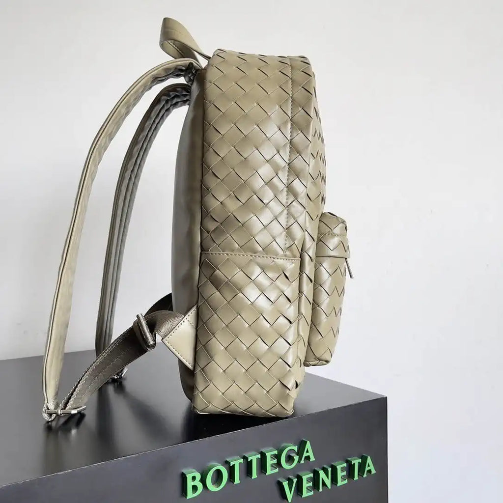 Bottega Veneta BV 828524 Small  Intrecciato Backpack BV99011