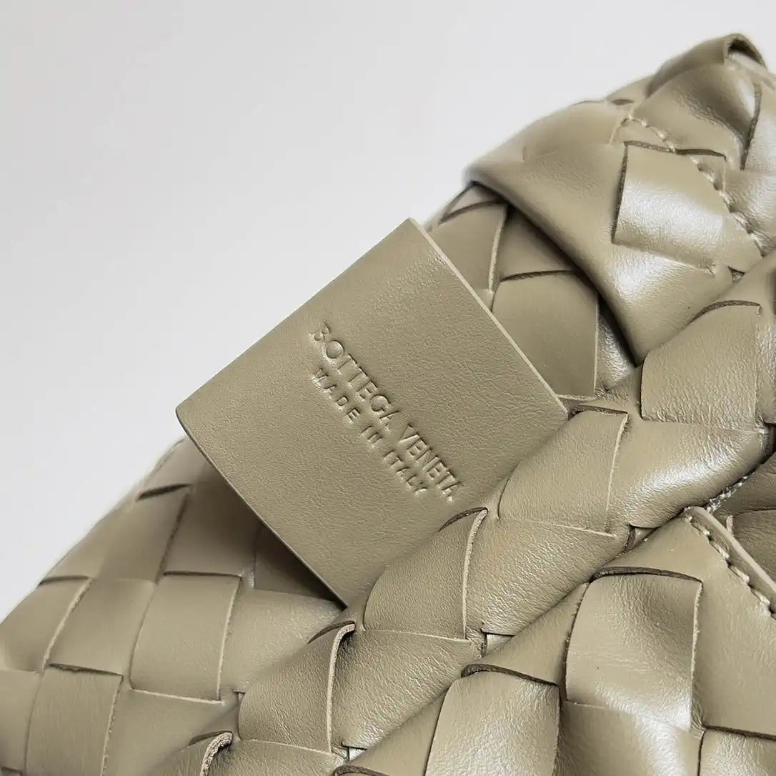 Bottega Veneta BV 828524 Small  Intrecciato Backpack BV99011