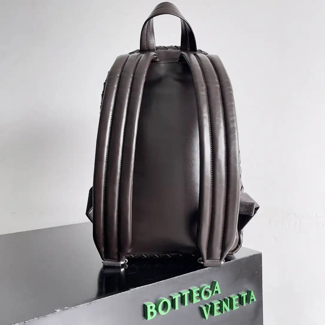 Bottega Veneta BV 828524 Small  Intrecciato Backpack BV99016