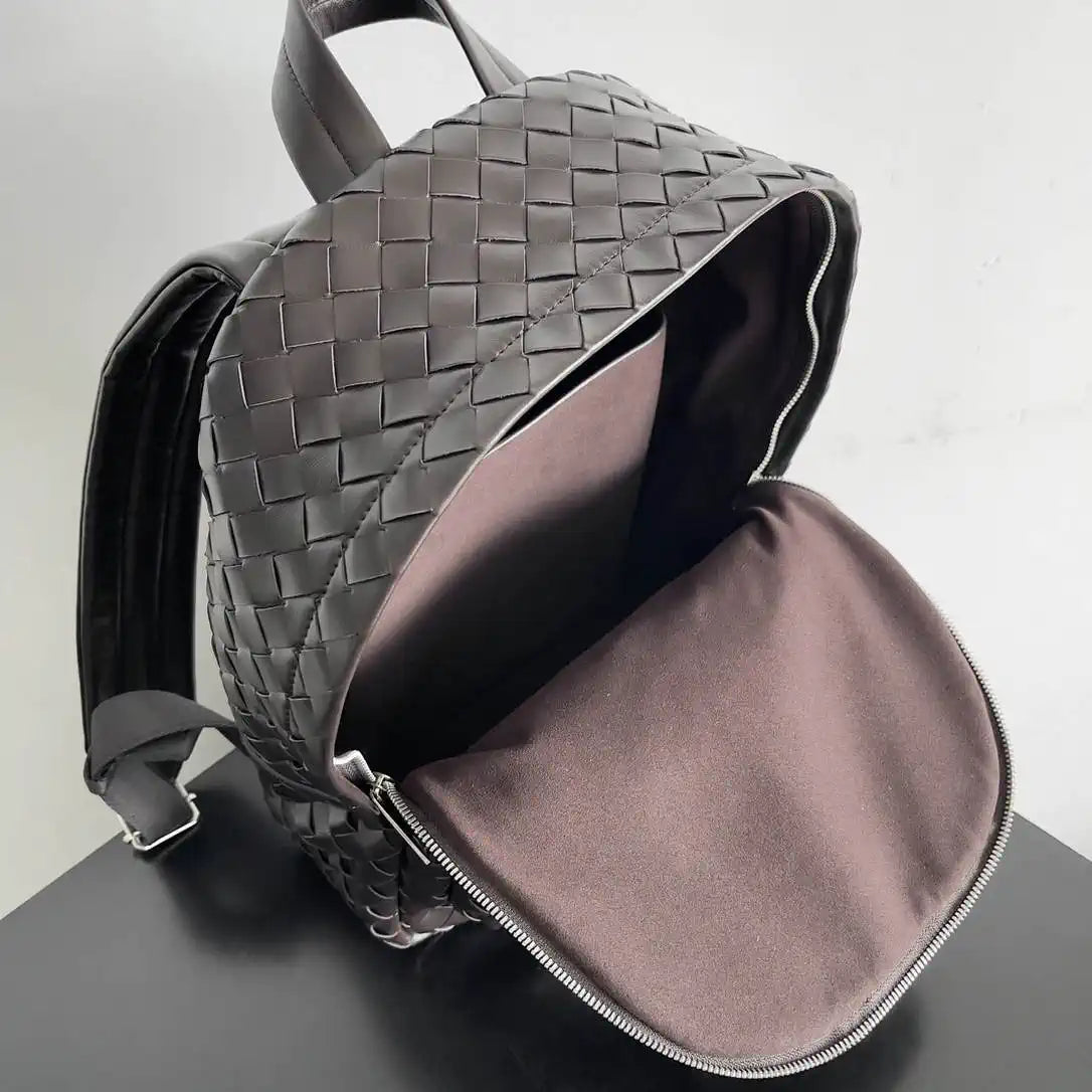 Bottega Veneta BV 828524 Small  Intrecciato Backpack BV99016