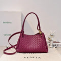 Bottega Veneta BV 835921 Medium Parachute BV92119