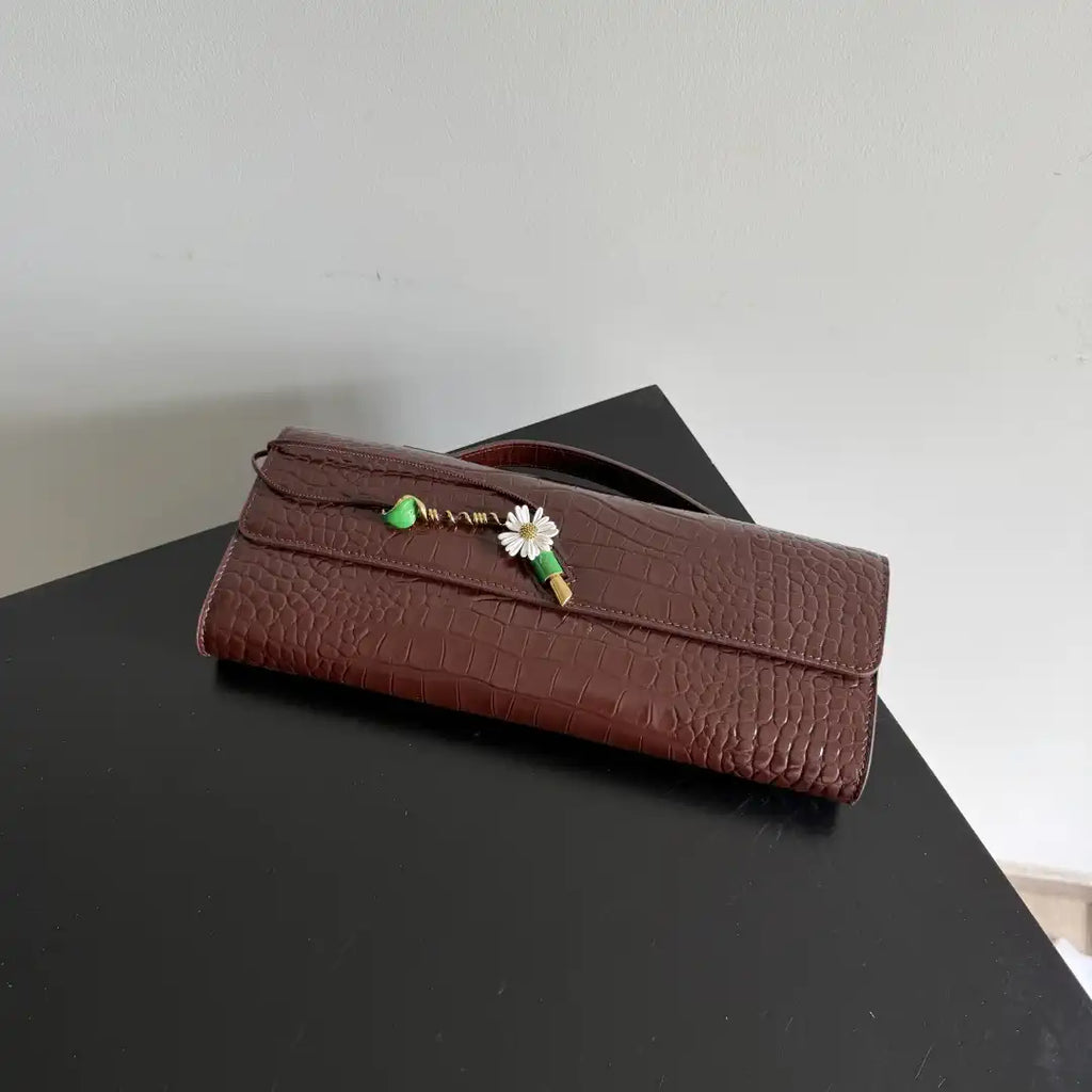 Bottega Veneta BV 836810 Long Clutch Andiamo Crocodile With Handle Bv99036