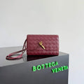 Bottega Veneta BV 836940VCPP22190 Andiamo Pouch BV92007