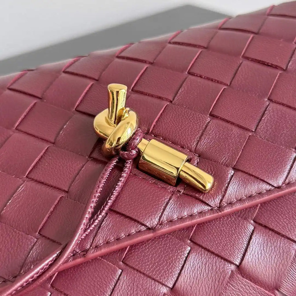 Bottega Veneta BV 836940VCPP22190 Andiamo Pouch BV92007