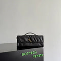 Bottega Veneta BV 843797 Long Clutch Andiamo Nappa Leather With Handle Bv99030