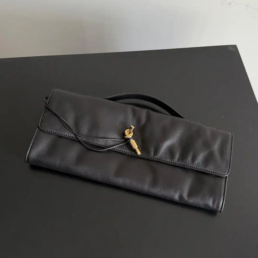 Bottega Veneta BV 843797 Long Clutch Andiamo Nappa Leather With Handle Bv99030