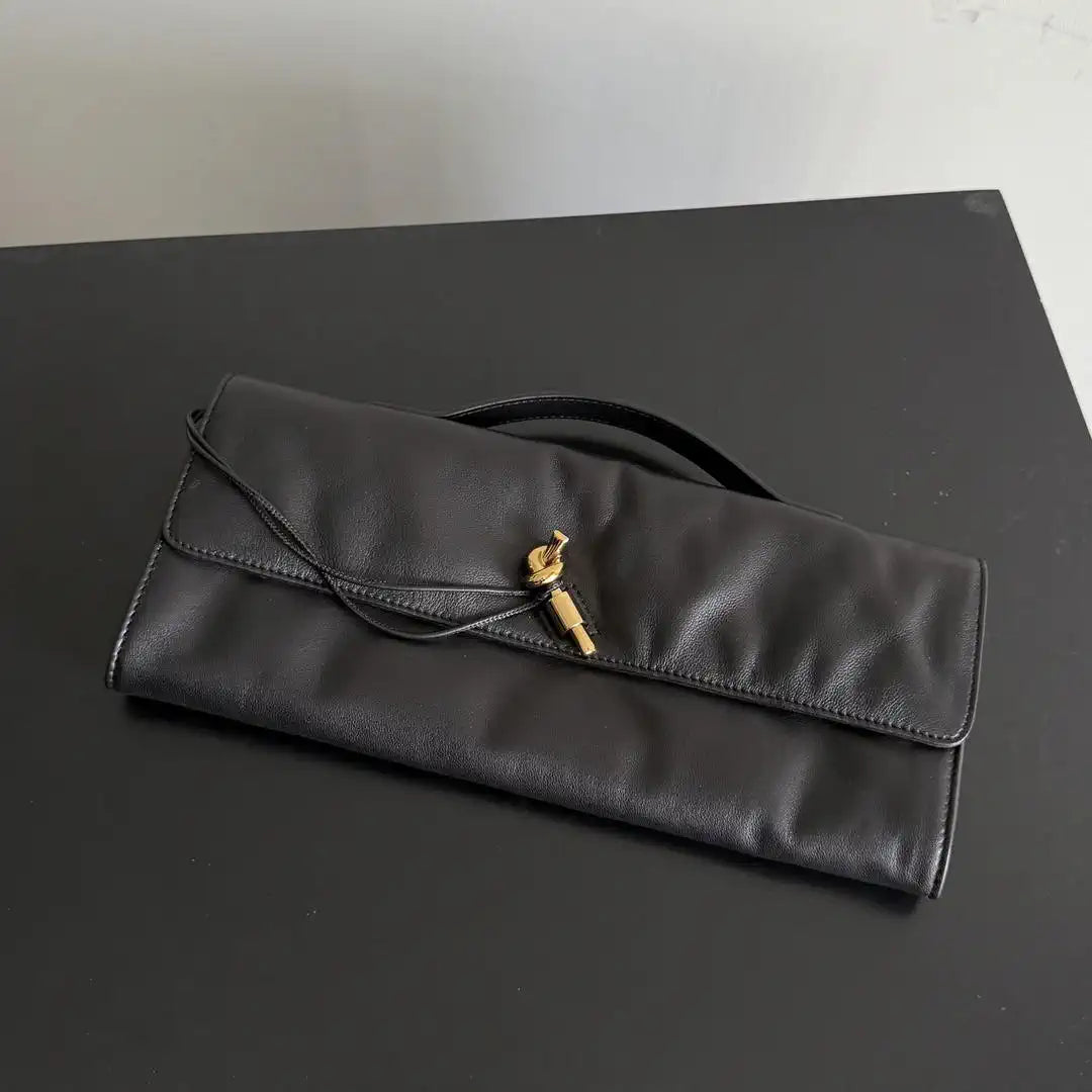 Bottega Veneta BV 843797 Long Clutch Andiamo Nappa Leather With Handle Bv99030