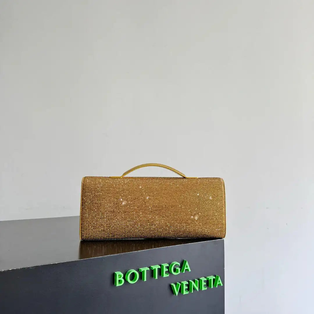 Bottega Veneta BV 844124 Andiamo Crystal Clutch Bv99043