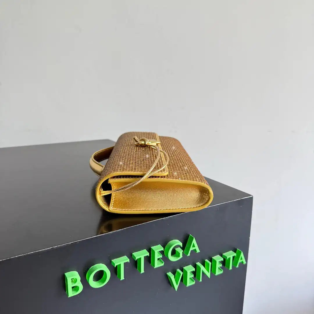 Bottega Veneta BV 844124 Andiamo Crystal Clutch Bv99043