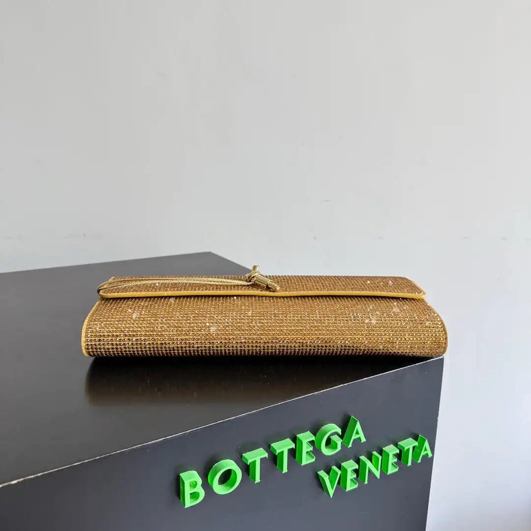 Bottega Veneta BV 844124 Andiamo Crystal Clutch Bv99043