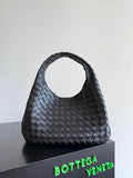 Bottega Veneta BV 844249V4SC01019 Medium Campana Black