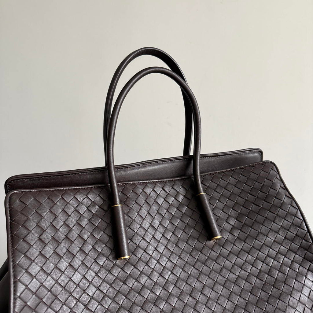 Bottega Veneta BV 868327 Barbara Tote BV92304