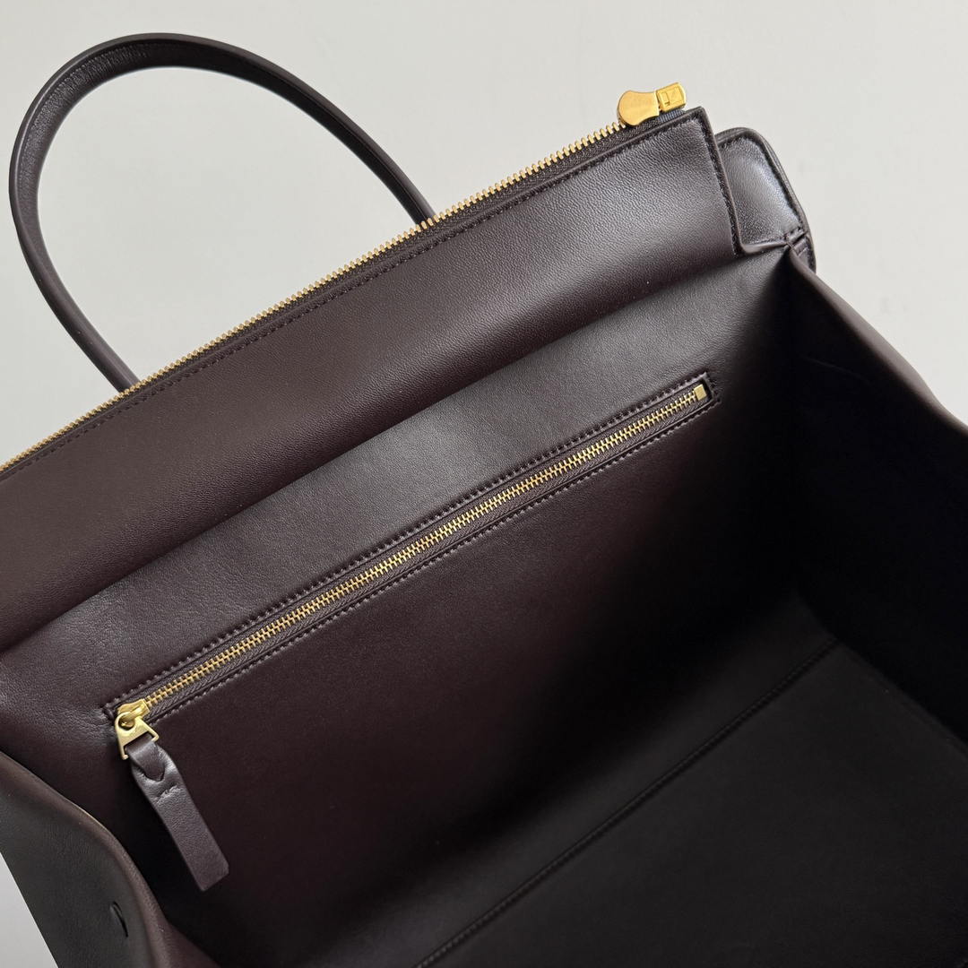Bottega Veneta BV 868327 Barbara Tote BV92304