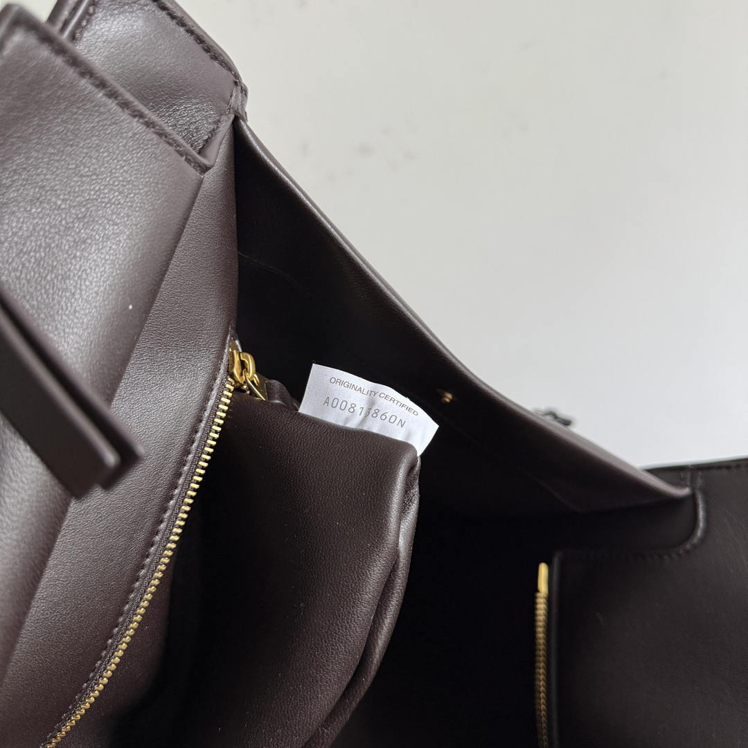 Bottega Veneta BV 868327 Barbara Tote BV92304