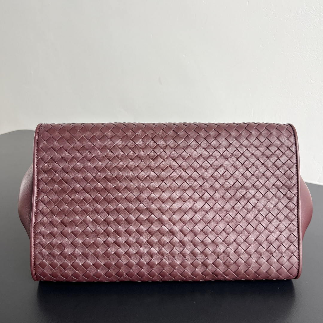 Bottega Veneta BV 868327 Barbara Tote BV92302