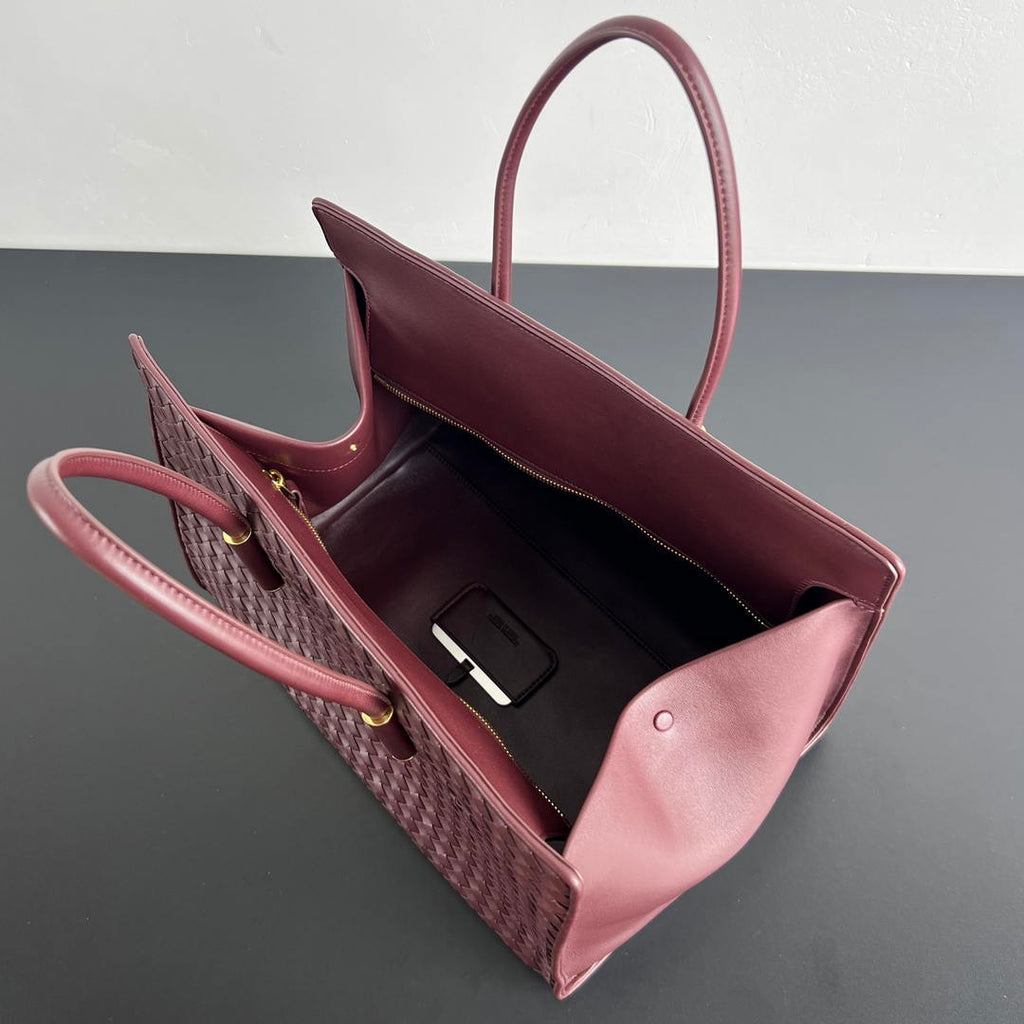 Bottega Veneta BV 868327 Barbara Tote BV92302