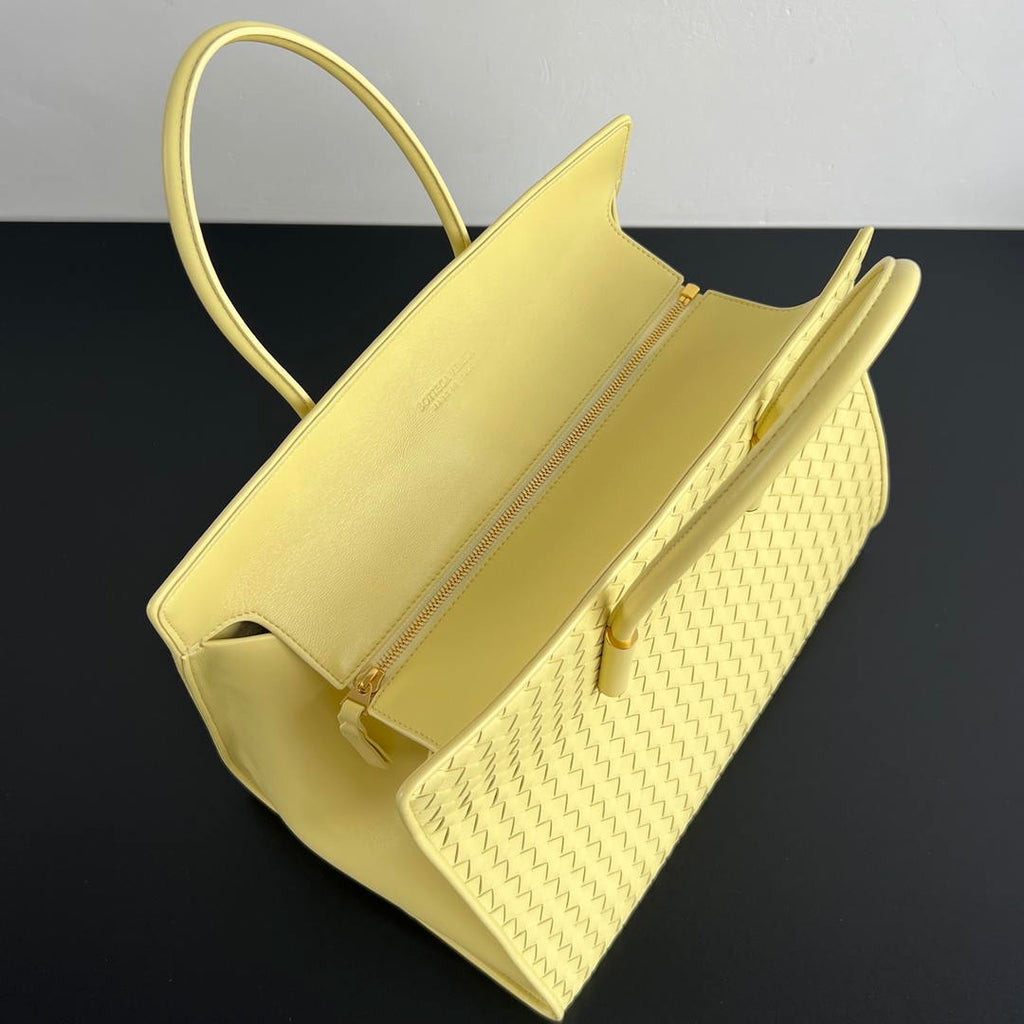 Bottega Veneta BV 868327 Barbara Tote BV92303
