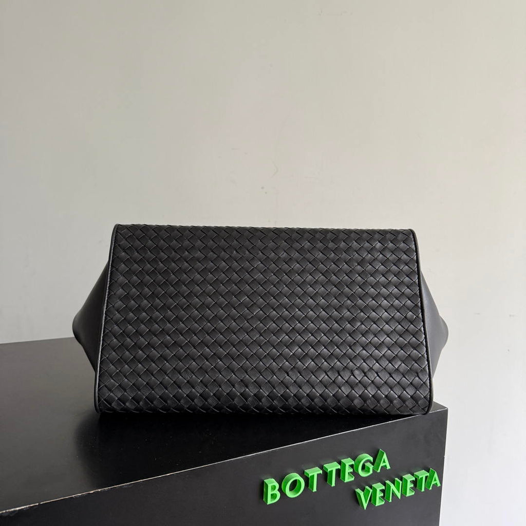 Bottega Veneta BV 868327 Barbara Tote BV92305