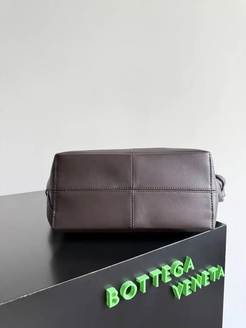 Bottega Veneta Men BV 815807 Small  Small Sawyer BV92141