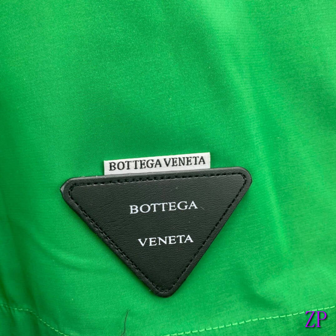 Bottega Veneta Shorts Designer Clothing Men BV88251 - M - View 3