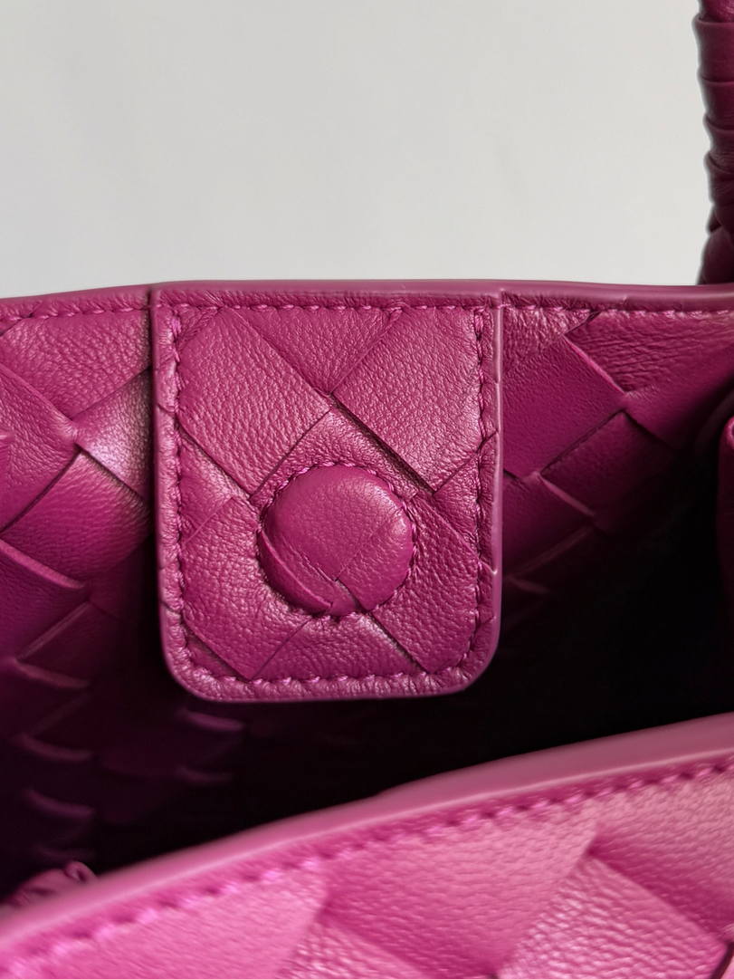 Bottega Veneta Small Andiamo Parachute BV 796569VCPPT8060 BV92129