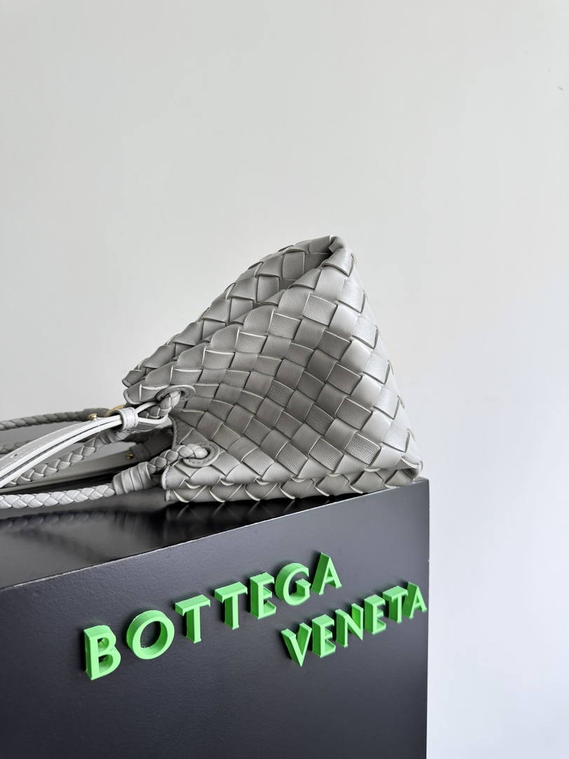 Bottega Veneta Small Andiamo Parachute BV 796569VCPPT8060 BV92130