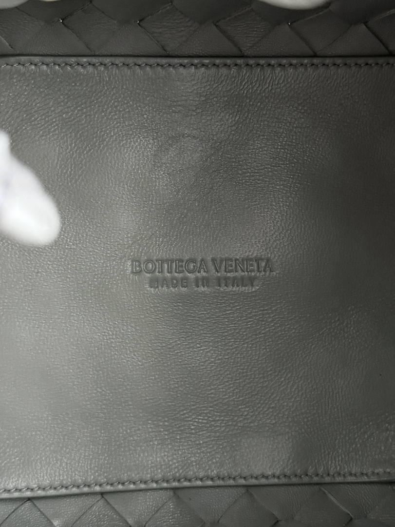Bottega Veneta Small Andiamo Parachute BV 796569VCPPT8060 BV92130