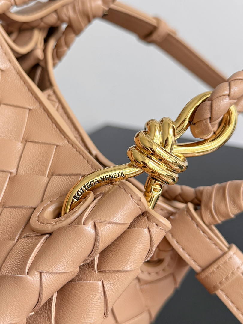 Bottega Veneta Small Andiamo Parachute BV 796569VCPPT8060 BV92132