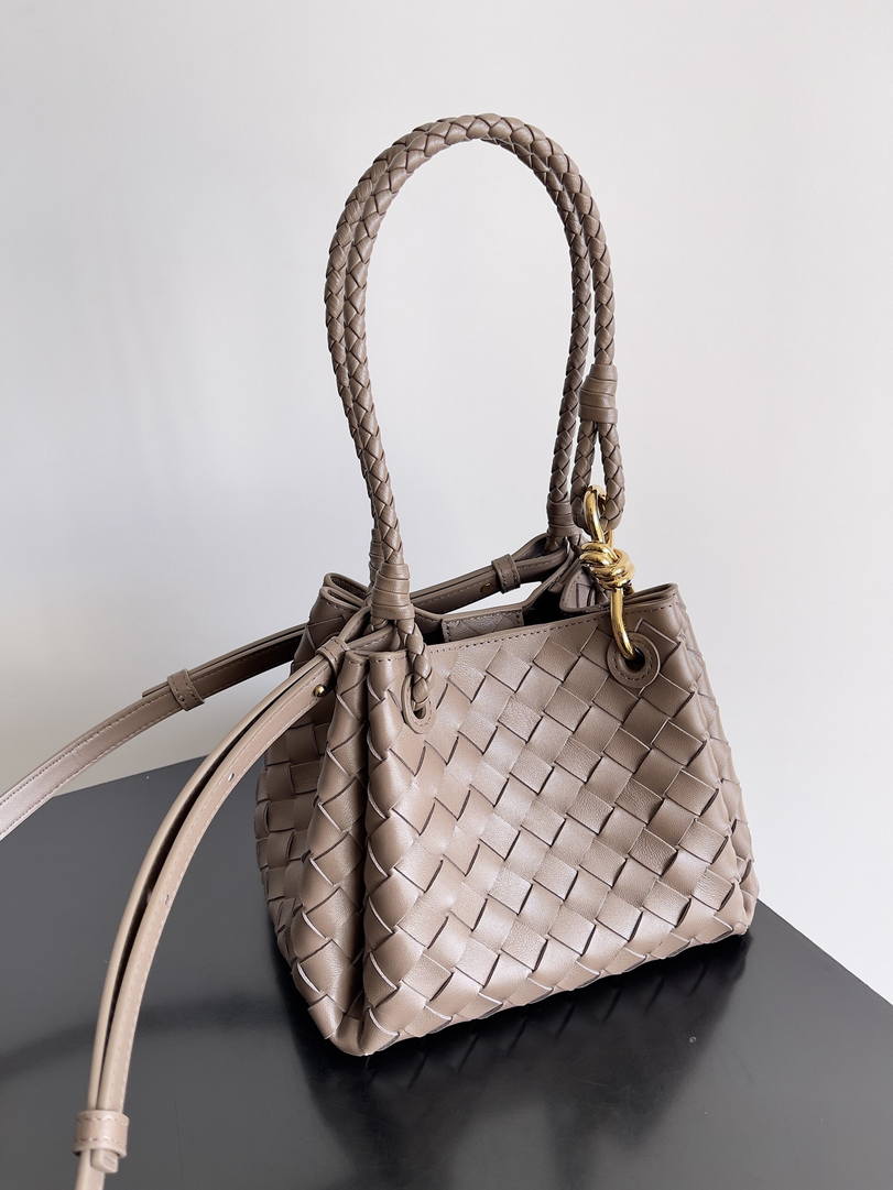 Bottega Veneta Small Andiamo Parachute BV 796569VCPPT8060 BV92133
