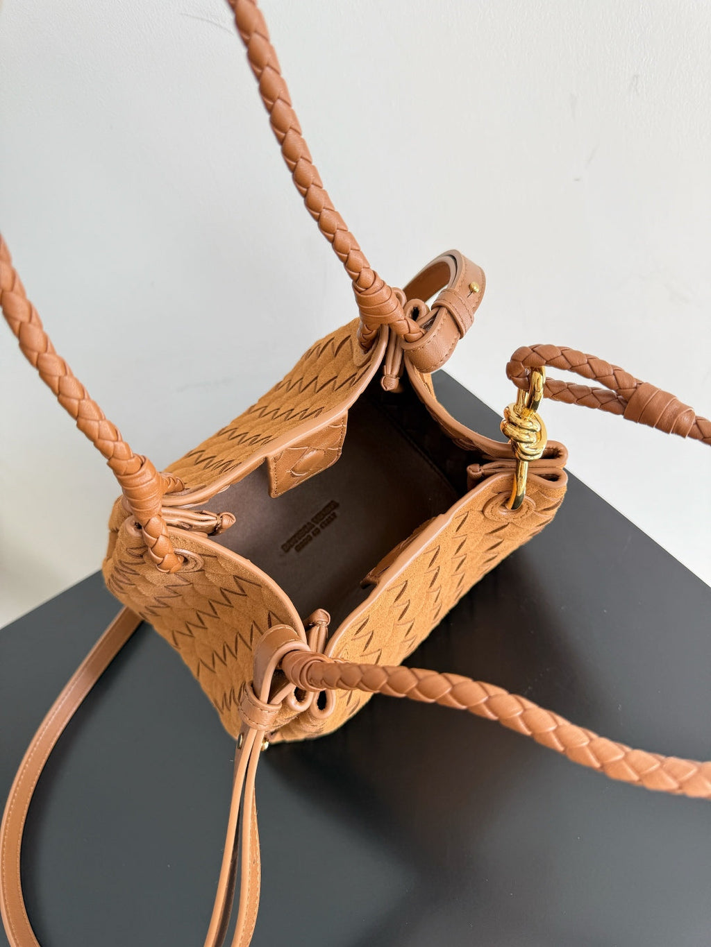 Bottega Veneta Small Andiamo Parachute Suede Leather BV 796569VCPPT8060 BV92135