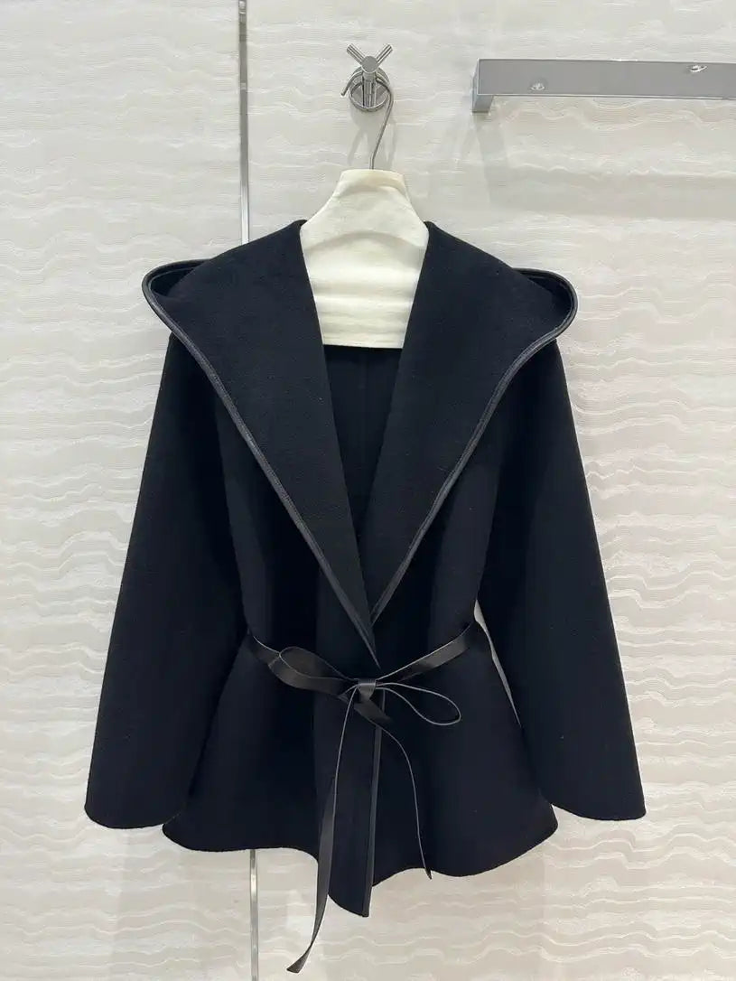 Bottega Veneta Women Hooded handmade cashmere coat  B97668