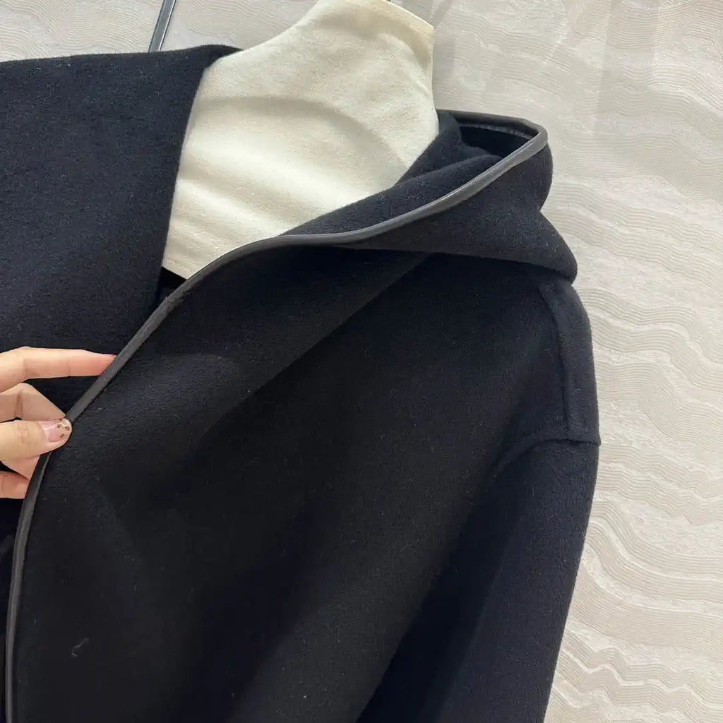 Bottega Veneta Women Hooded handmade cashmere coat  B97668