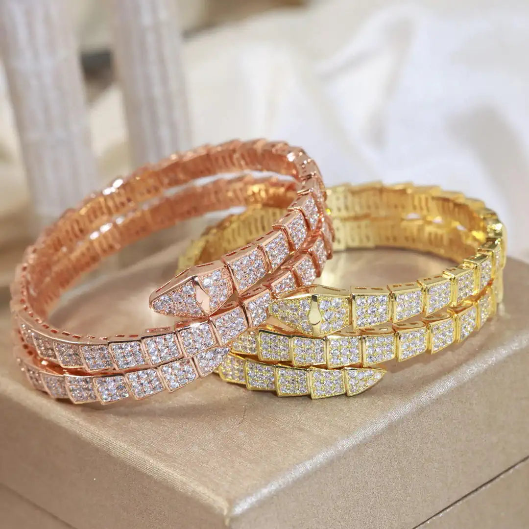 Bulgari  Studded Serpant kada Bracelet 361223