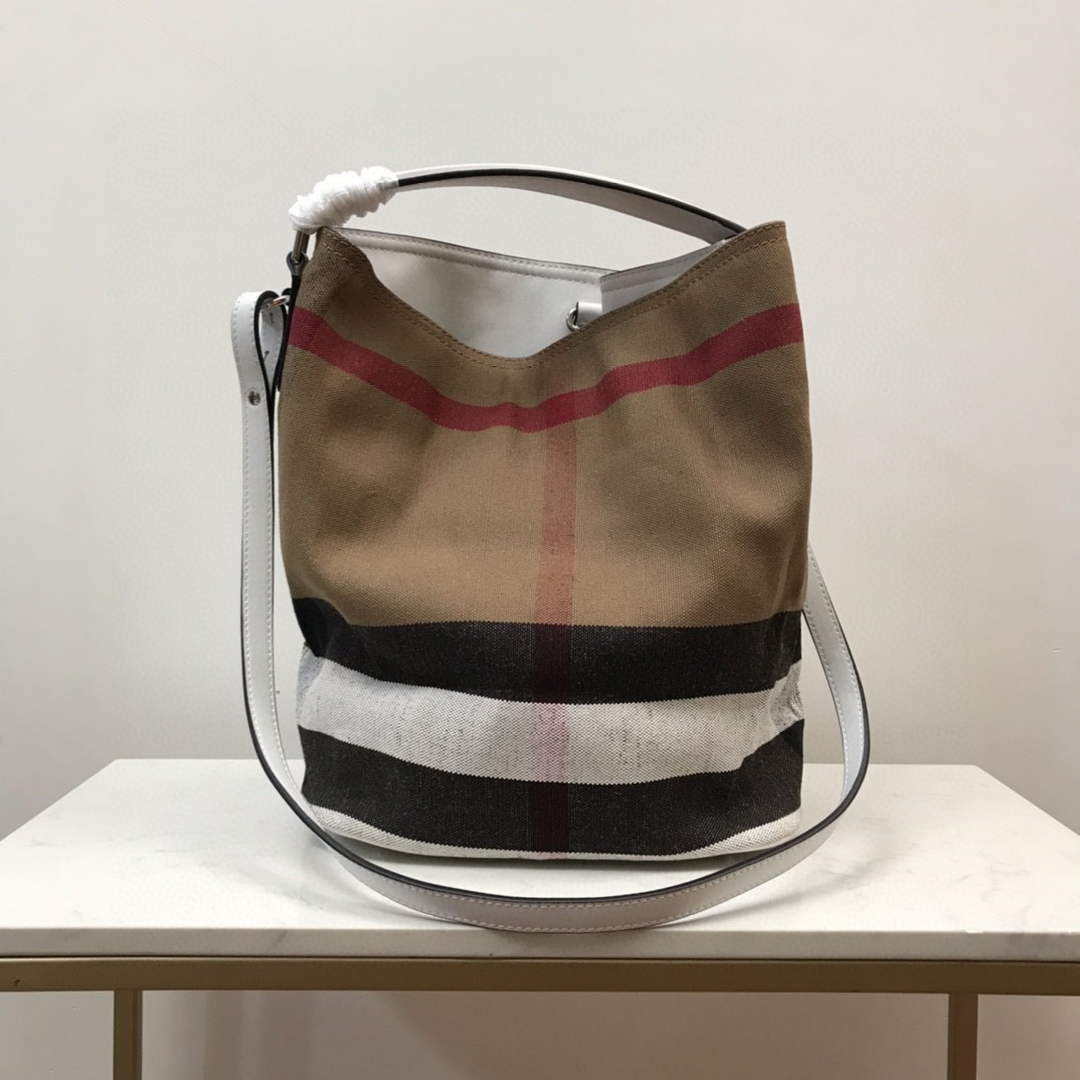 Burberry 39457261 Ashby White Canvas Hobo Bag - Default Title - View 1
