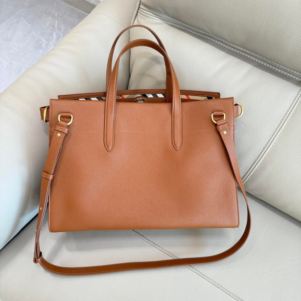 Burberry Medium Cotswolds Tote 81113391 Bag Brown