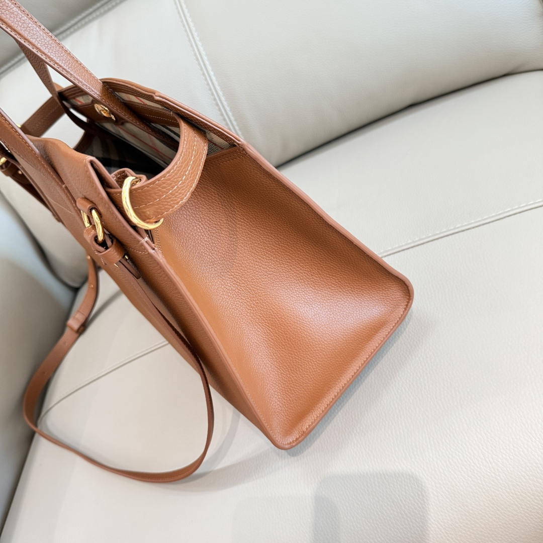 Burberry Medium Cotswolds Tote 81113391 Bag Brown