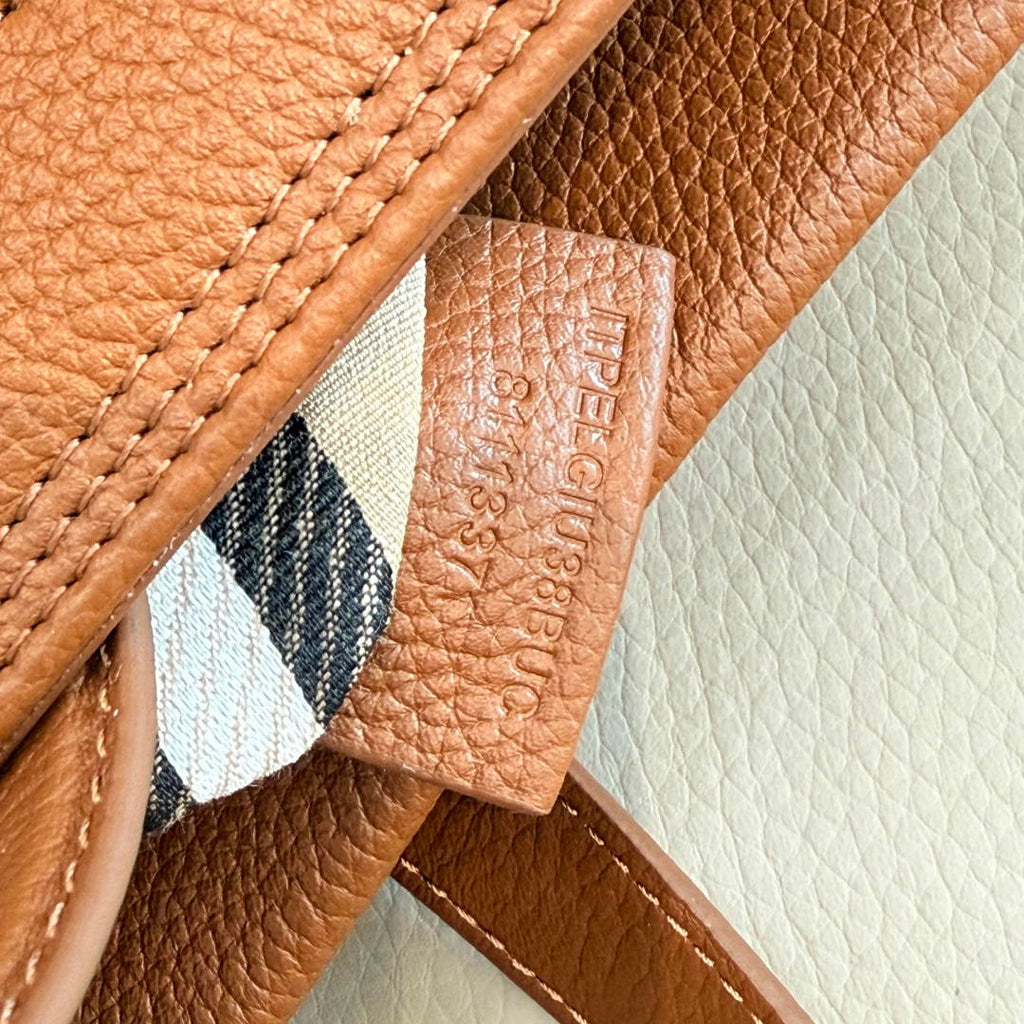 Burberry Medium Cotswolds Tote 81113391 Bag Brown