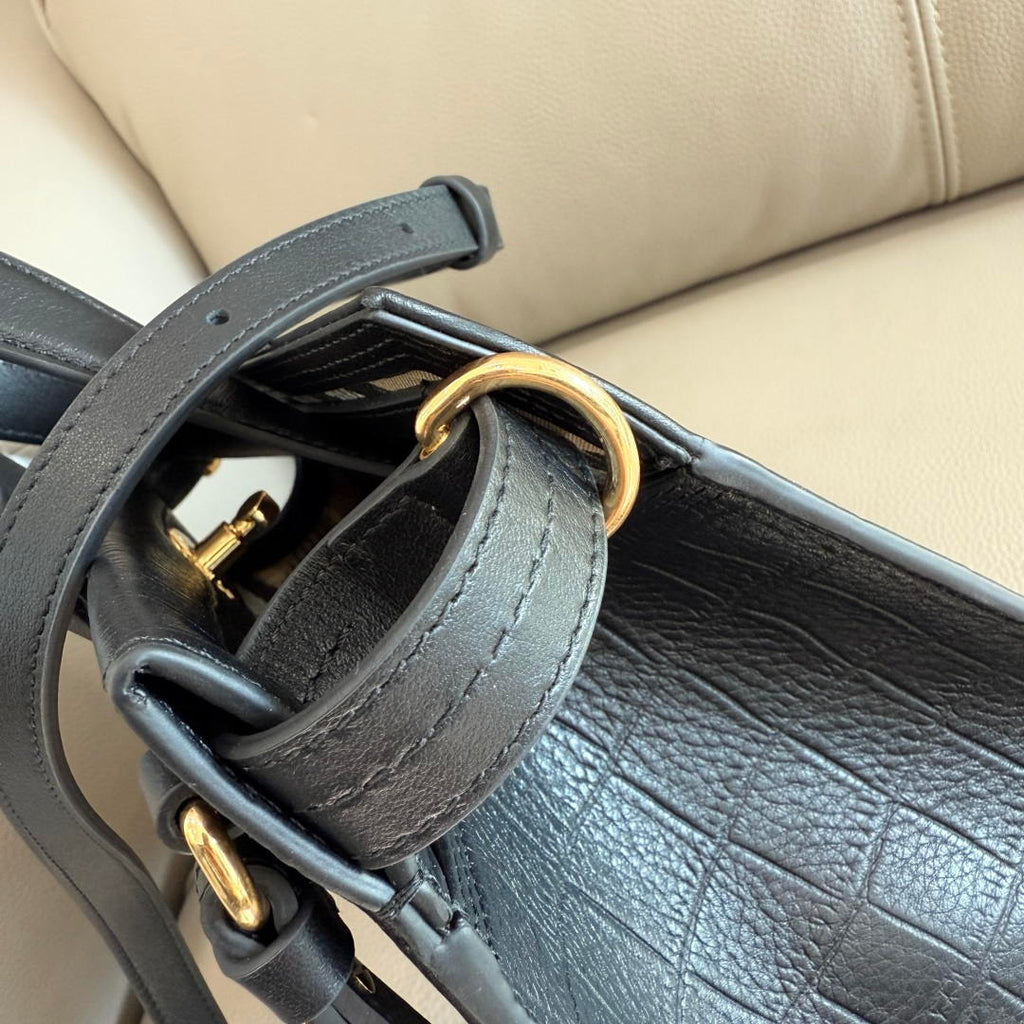 Burberry Mini Cotswolds Tote 81145901 Bag Black crocodile pattern