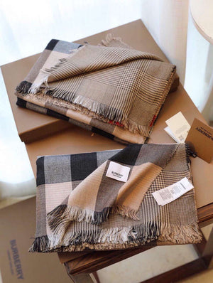 Burberry Scarves Classic Scarf B87410 - Default Title - View 3