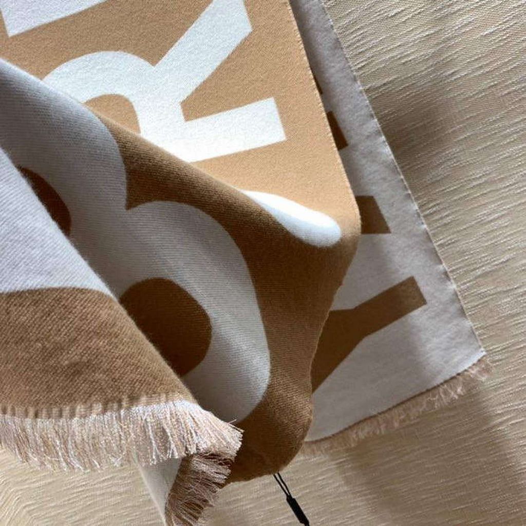 Burberry Scarves Classic Scarf B87413