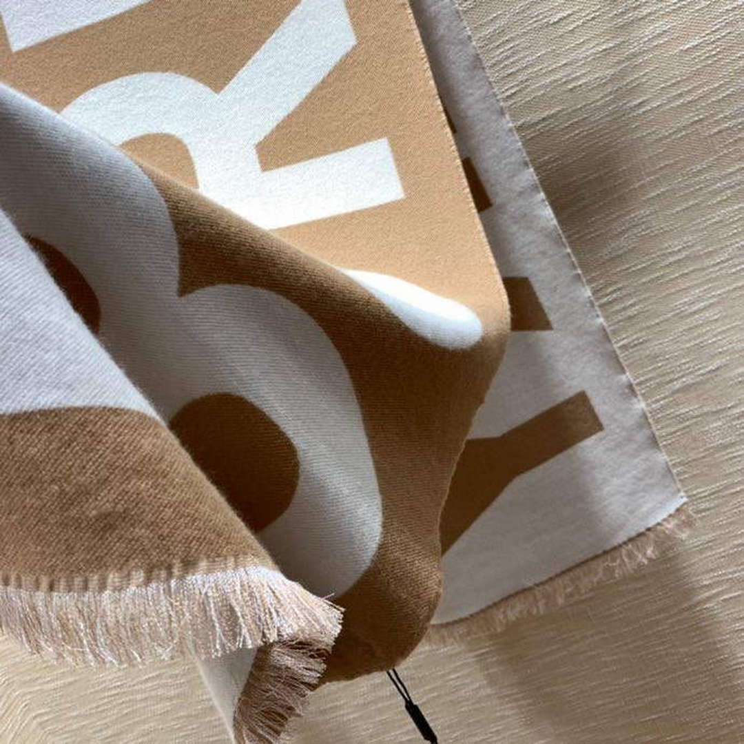 Burberry Scarves Classic Scarf B87413