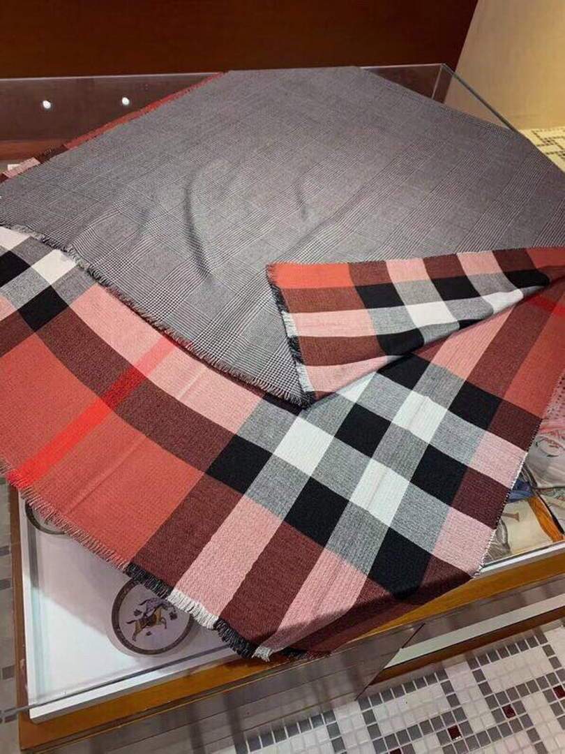 Burberry Scarves Designer Burberry Shawl Scarf B50010
