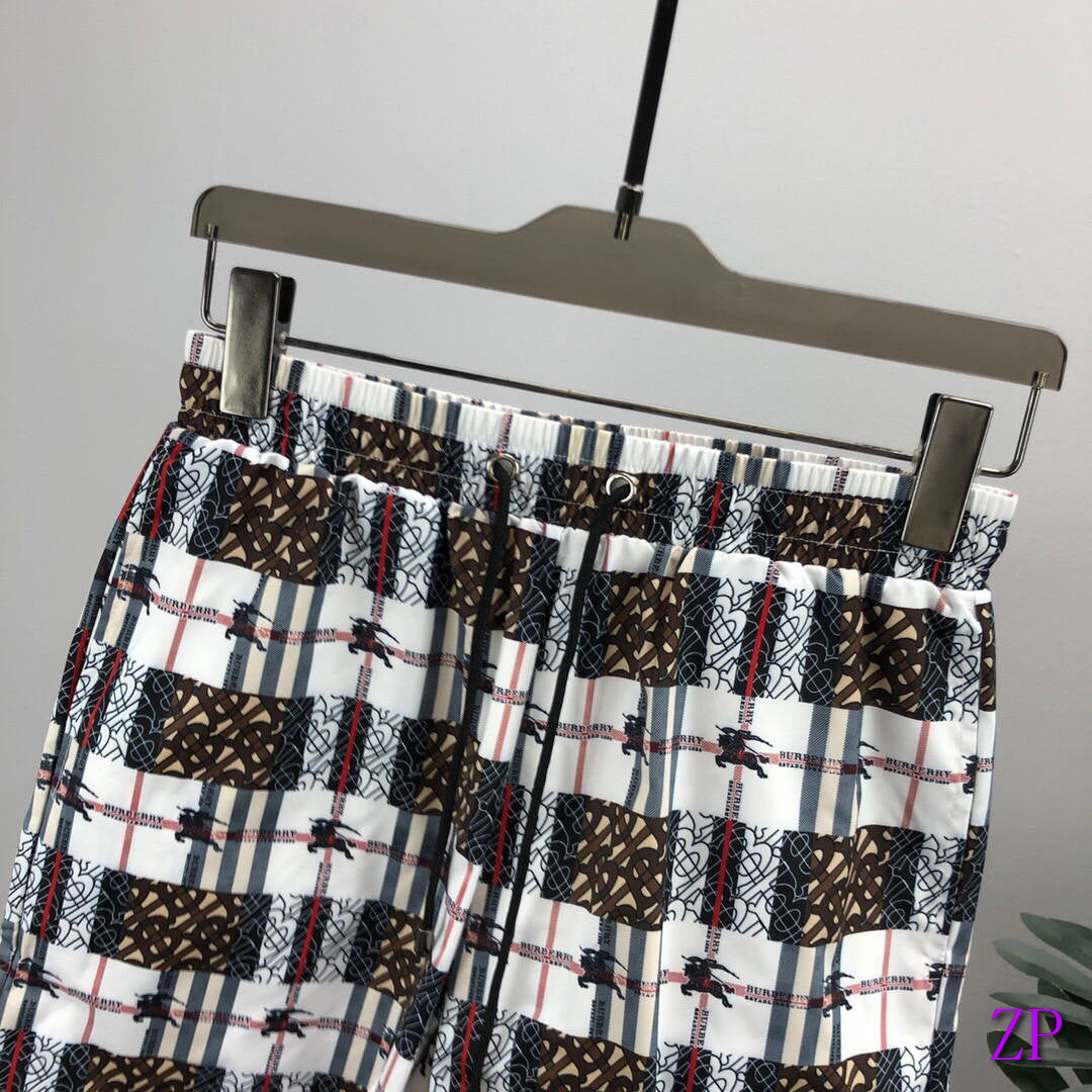Burberry Shorts Designer Clothing Men B60060 - M - View 2