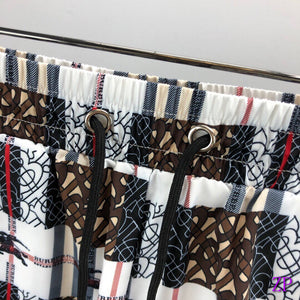 Burberry Shorts Designer Clothing Men B60060 - M - View 3