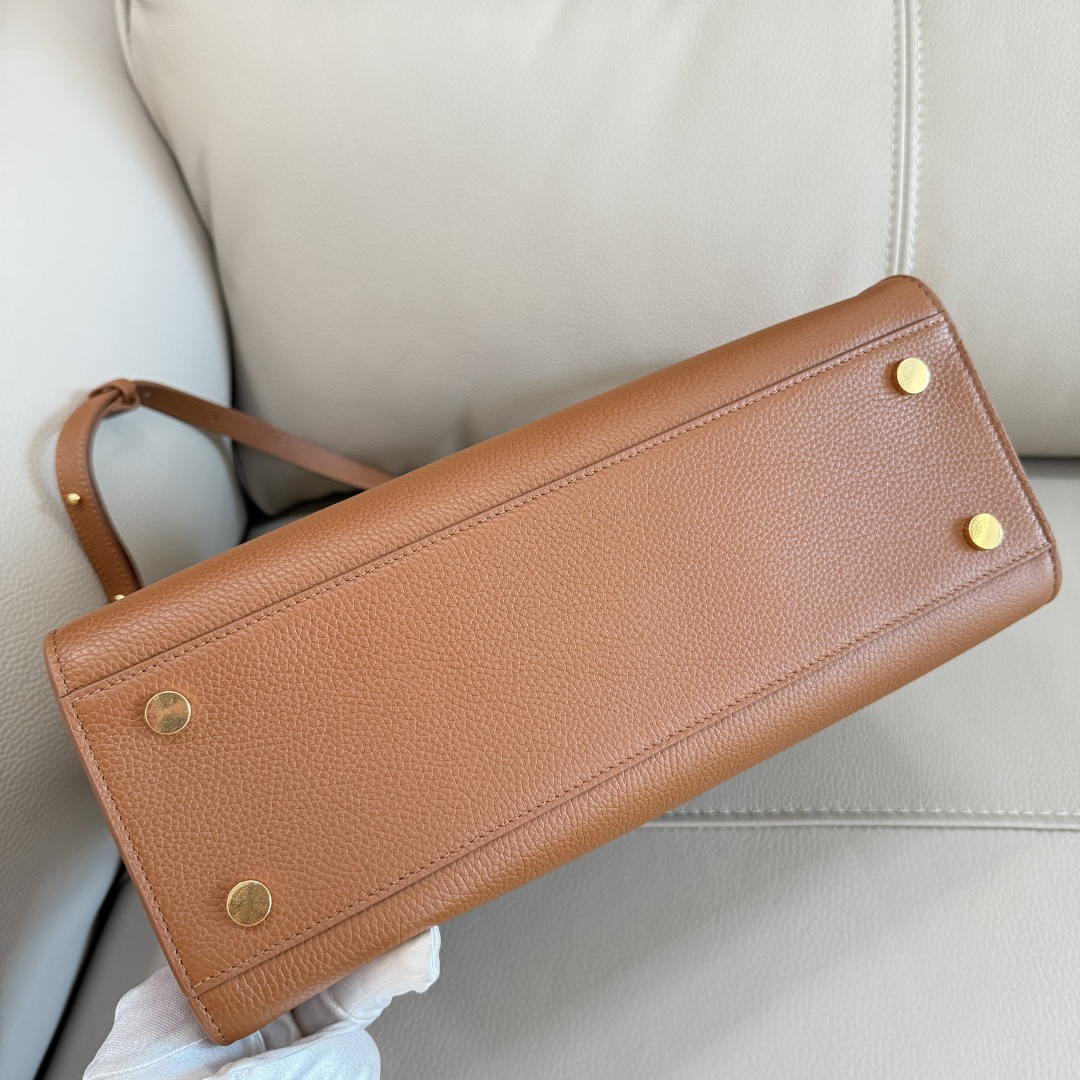 Burberry Small Cotswolds Tote 81113441 Bag Brown
