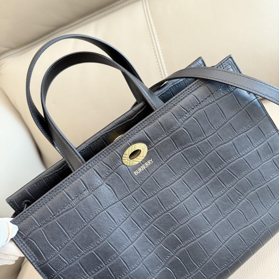 Burberry Small Cotswolds Tote 81113441 Bag Black crocodile pattern