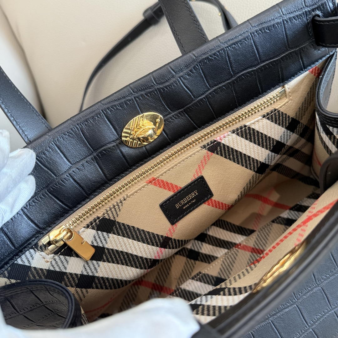 Burberry Small Cotswolds Tote 81113441 Bag Black crocodile pattern