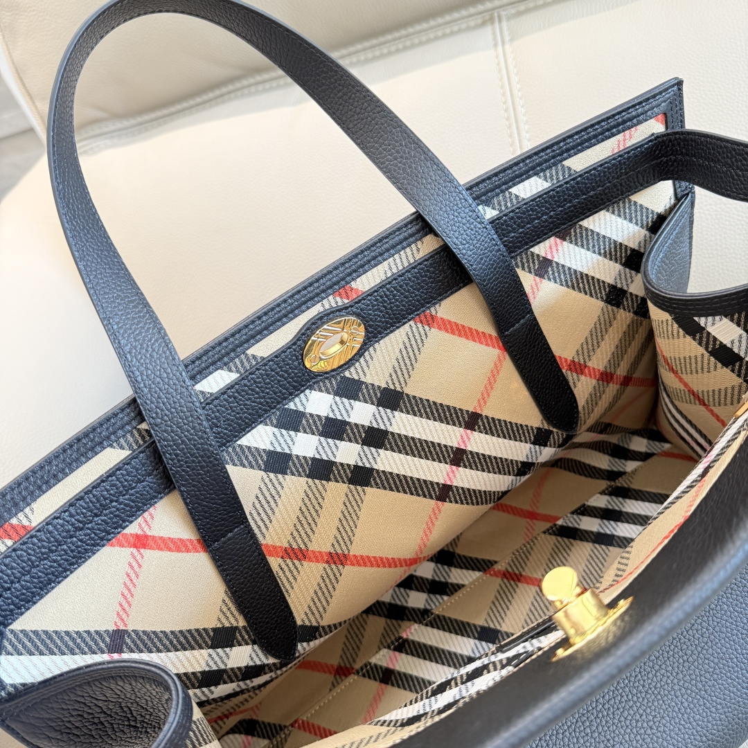 Burberry Small Cotswolds Tote 81113441 Bag Black